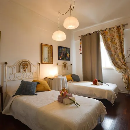 Apartment Marina Tower Center