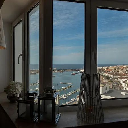 Apartment Marina Tower Center
